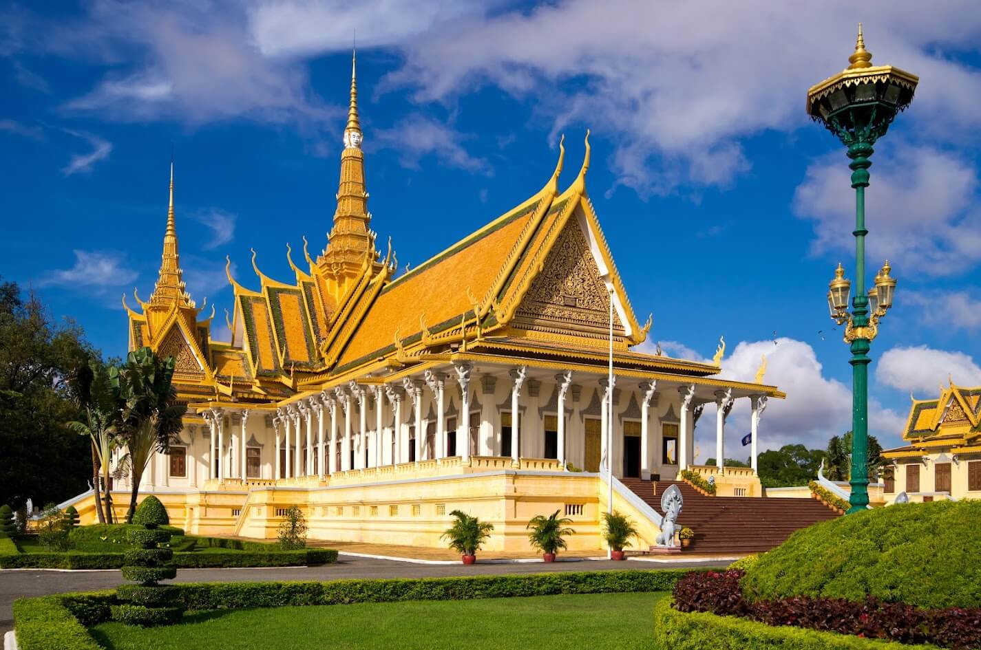 Cambodia and Vietnam Tour in 10 Days - Trip Ad Tours